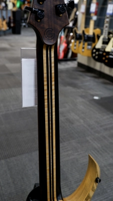 Contriver Guitars - Echo - 7-String - Custom Guitar 6